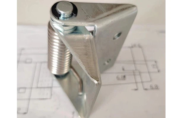 Easy To Install 3mm Thick Spring Zinc Aluminum Alloy Flag Door Hinge For Wooden Door Hydraulic Hinge